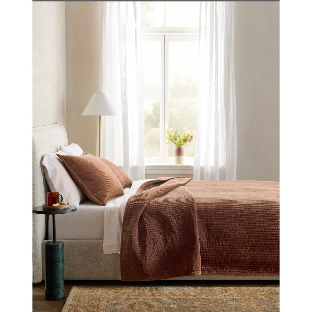 New Quince 100% Cotton Velvet Vertical Channel Quilt King Cal King Chestnut - Picture 2 of 9